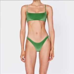 TRIANGL BIKINI - MICA TROPICAL CRUSH - Brand new!!